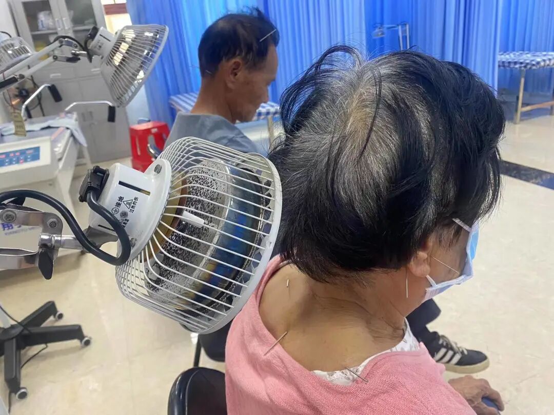 理疗烤灯怎么选【针灸推拿科】“烤灯”烤的是什么灯？你了解TDP灯吗？_https://www.jmylbn.com_新闻资讯_第5张