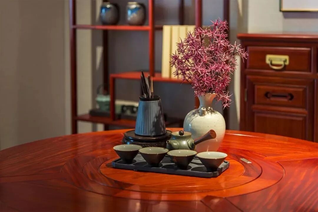 家的味道，在红木家具中体现得更为淋漓尽致。