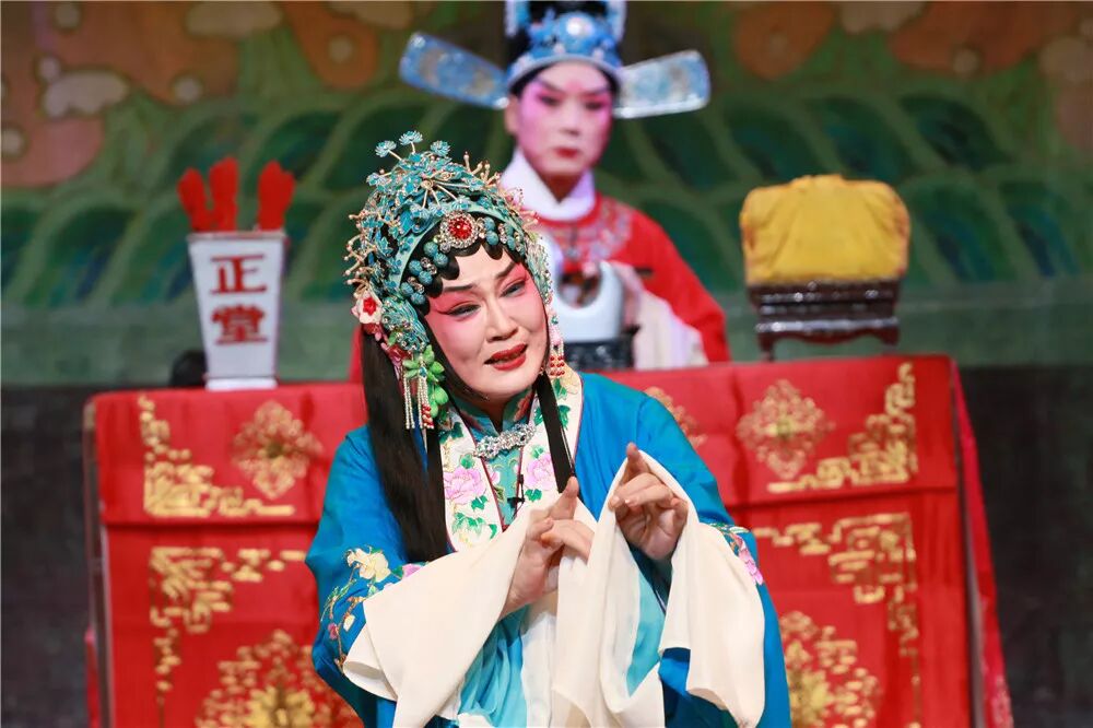 芳韵双鸣纪念曲剧皇后张新芳诞辰92周年暨弟子尚小双专场演出