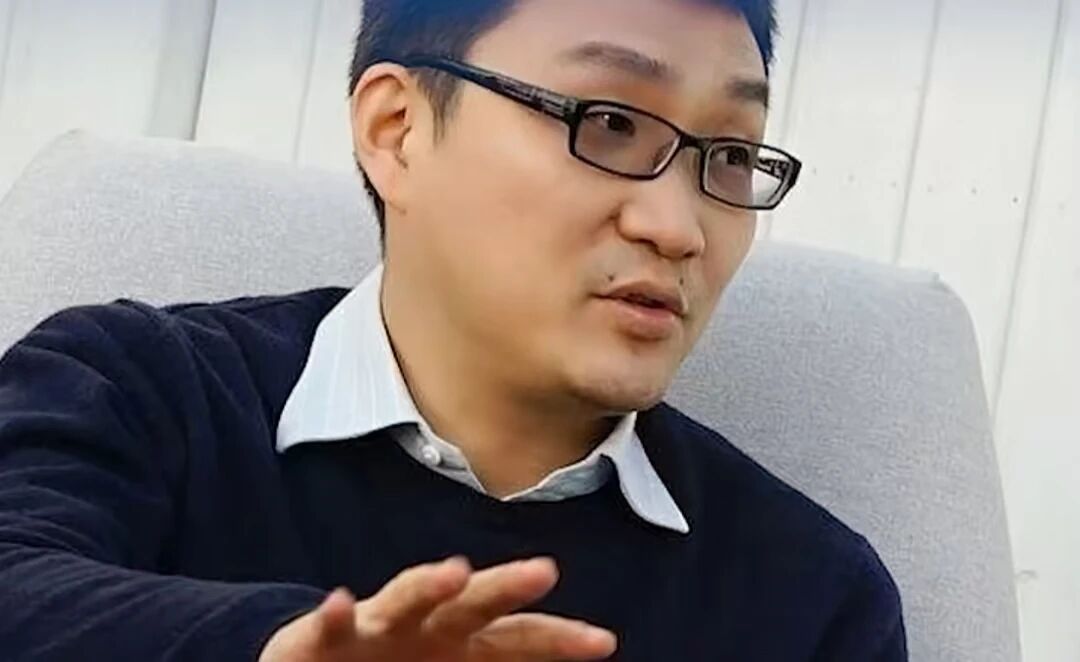 黄峥找到了新财路，拼多多正在招募大批商家