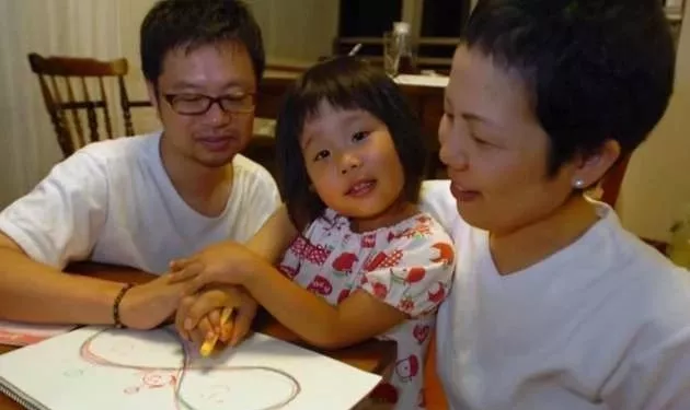 日本癌症妈妈临死之前，将人生最重要的技能教给了孩子
