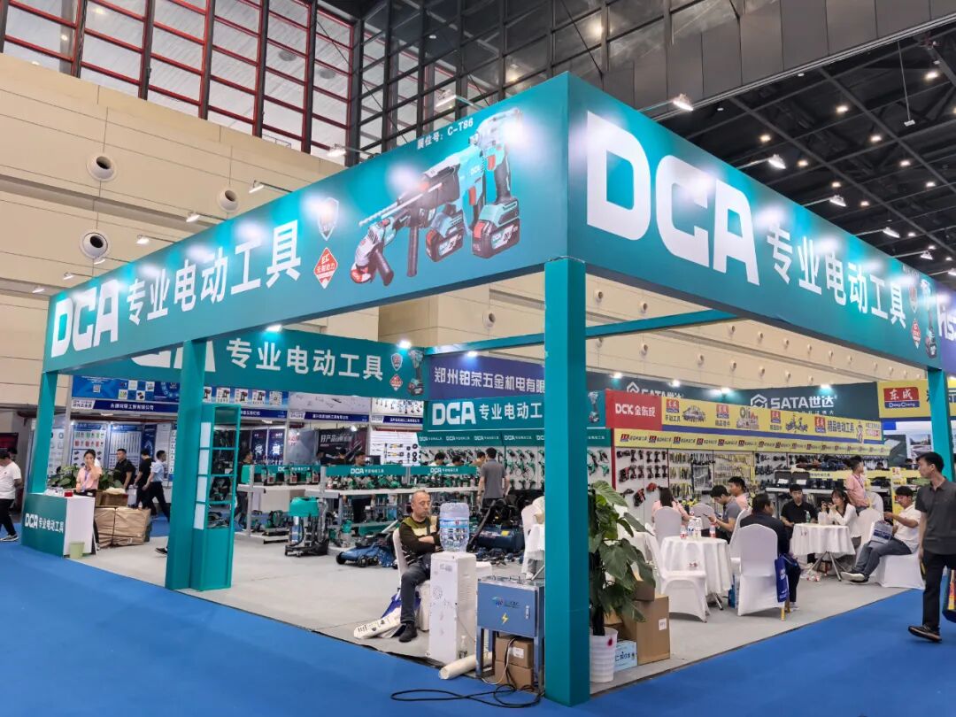 第20届郑州五金机电博览会 磨库在现场