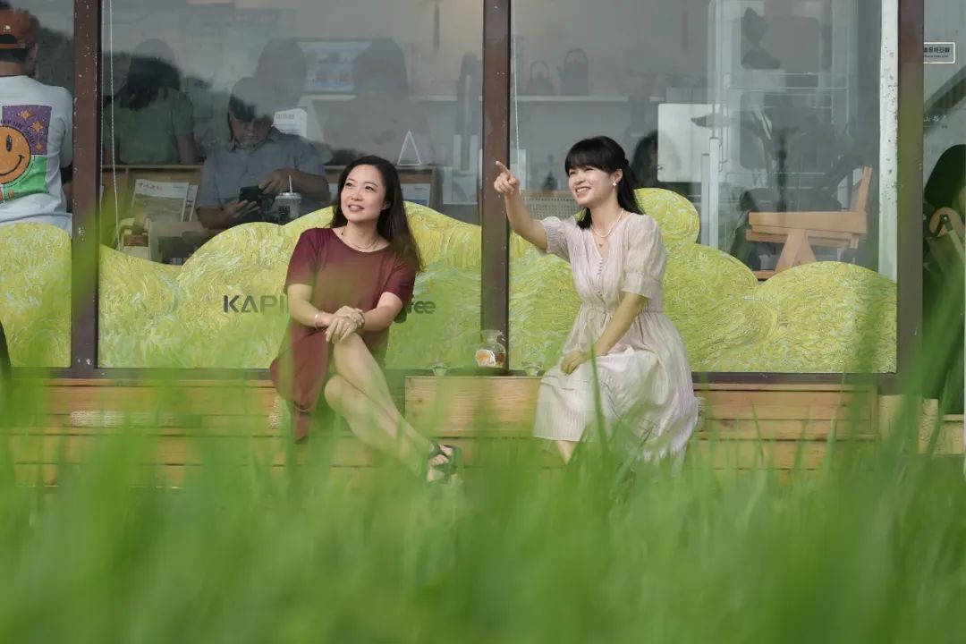 美國(guó)凍結(jié)援助資金，反華機(jī)構(gòu)“急了”，外交部回應(yīng)