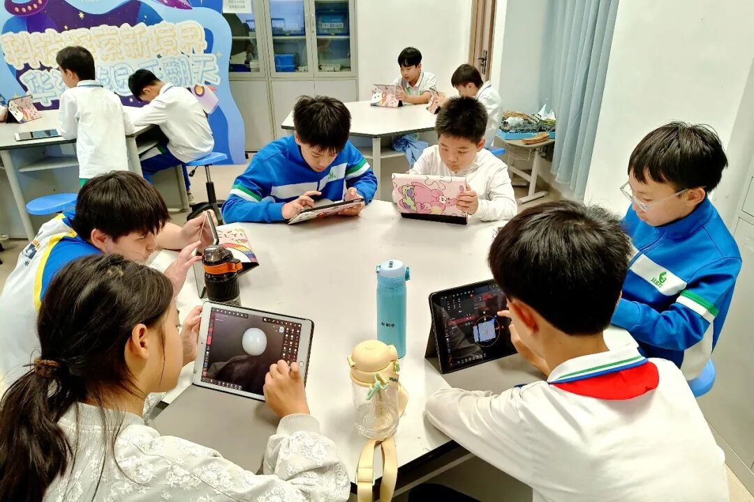 ����˫��ѧУ