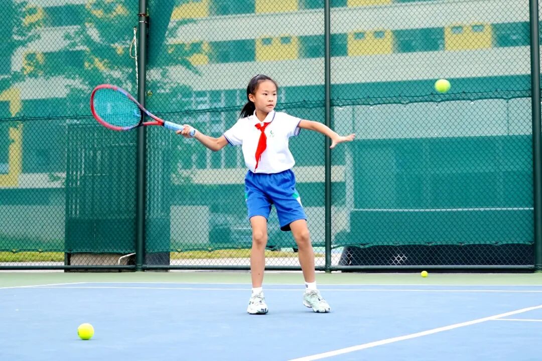 ����˫��ѧУ