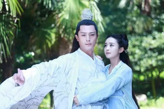 (从仙剑里的赵灵儿到古剑奇谭的风晴雪),而且还都得被全世界男人喜欢