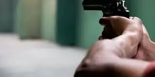 疯狂！21岁小伙购物时被乱枪射死，竟是疫情期间因社交距离引发血案（组图） - 7
