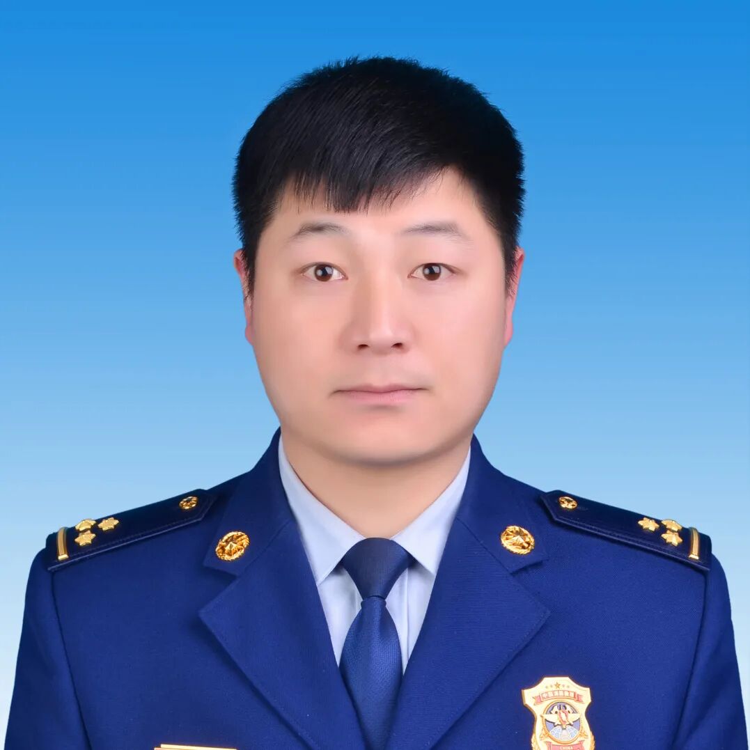 黄冈支队邀请全国人大代表陈燎原来队开展全国两会精神专题辅导授课