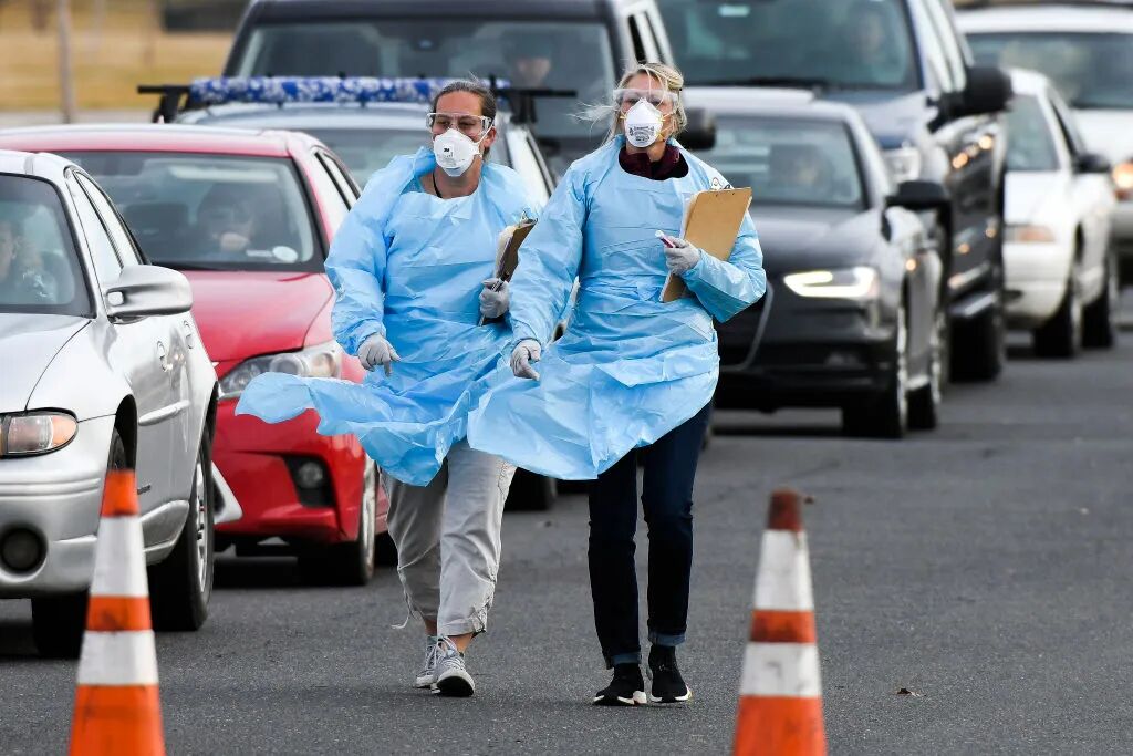 新冠疫情正中美国经济三要害