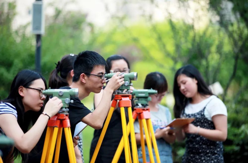 江苏城市职业学院_江苏城市职业学院校风_江苏学院职业技术学院