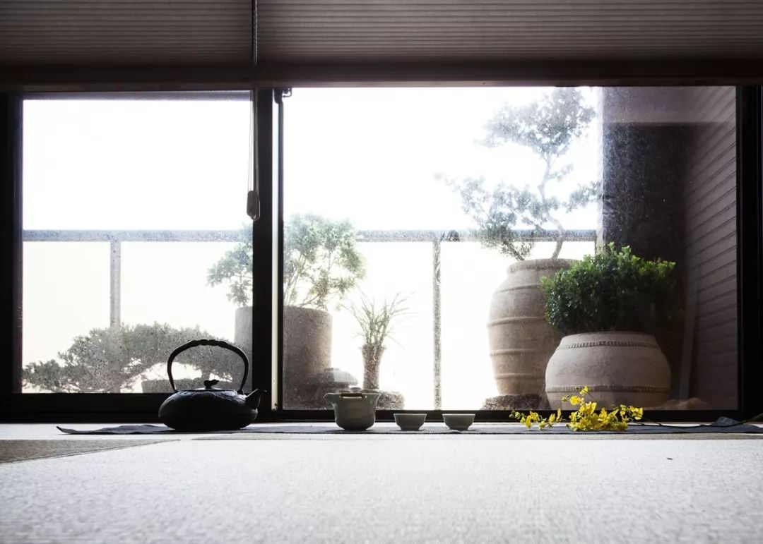 日式公寓，樸素原木詮釋優雅細膩的居家品味 家居 第16張
