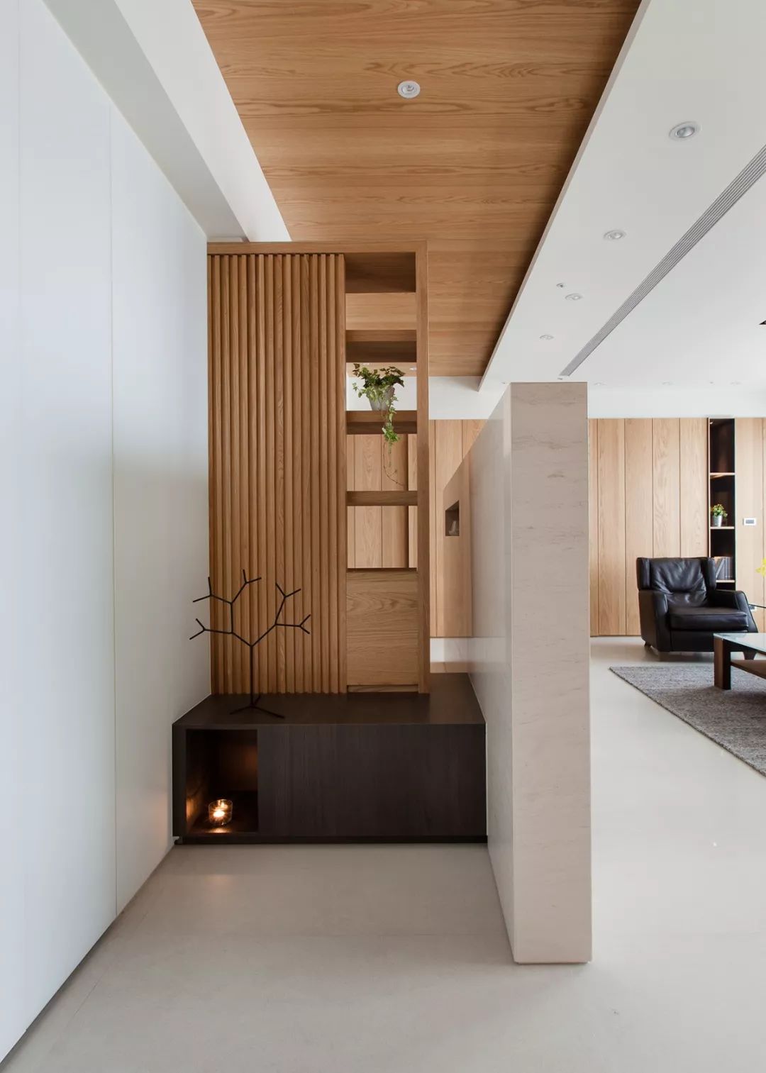 日式公寓，樸素原木詮釋優雅細膩的居家品味 家居 第4張