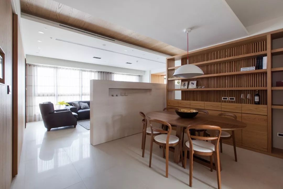 日式公寓，樸素原木詮釋優雅細膩的居家品味 家居 第19張