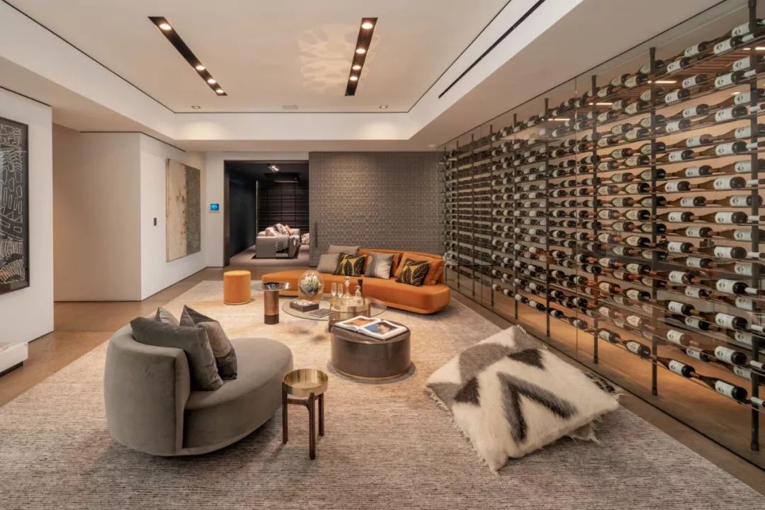 大型恒溫酒柜_恒溫大型酒柜圖片_大型恒溫酒柜多少錢
