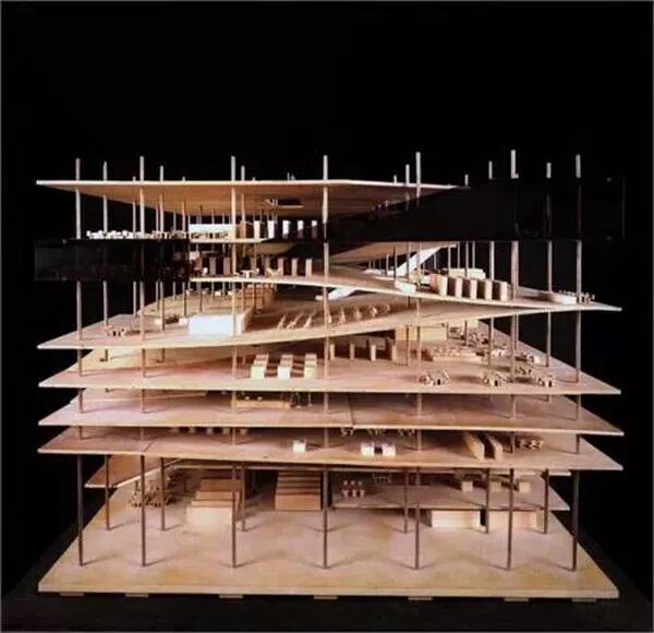 每一个改变设计界的作品, 都会先有一张「简陋」的草稿