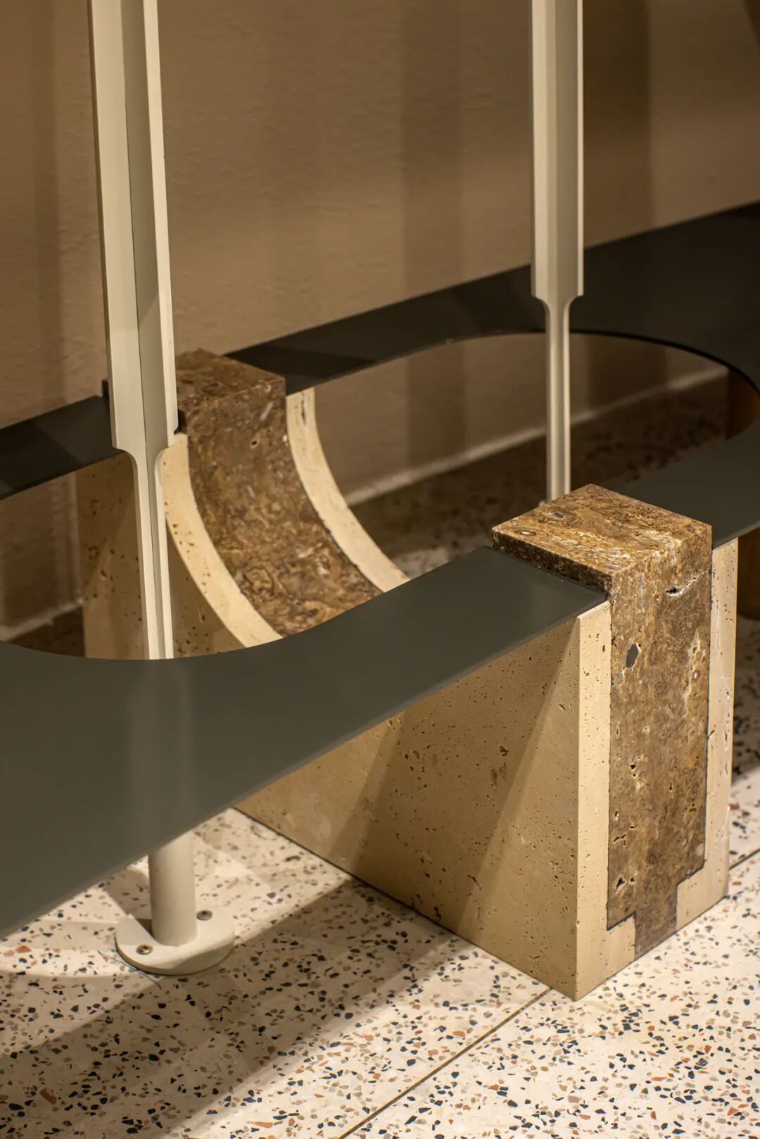 服装店也是品牌展厅，时尚陈列设计新趋势(图23)