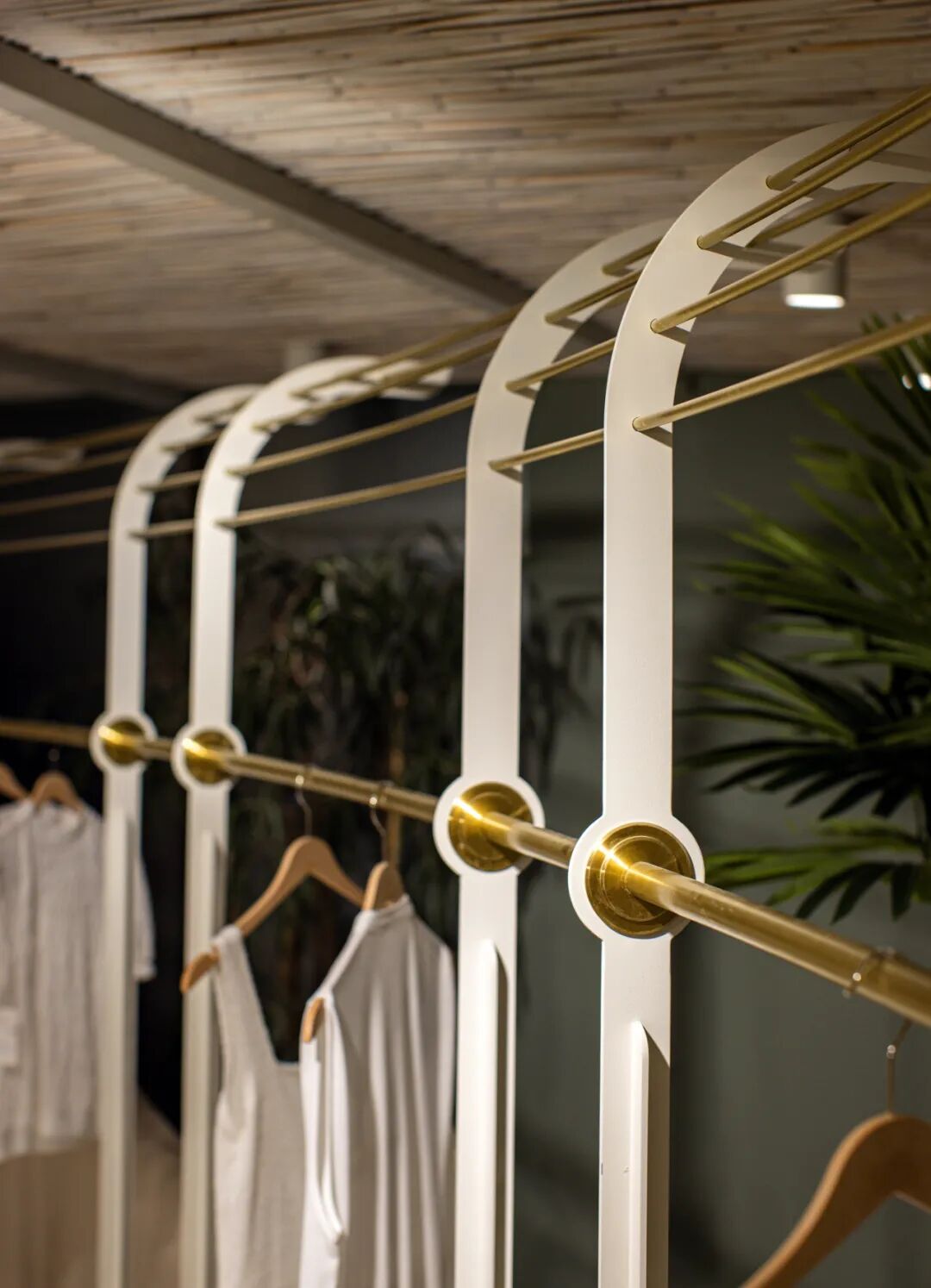 服装店也是品牌展厅，时尚陈列设计新趋势(图21)