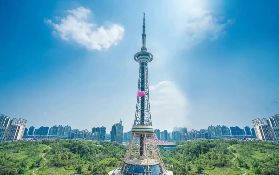 株洲地标神农塔,图源于金鹰955厂ba,毋庸置疑是打开"幸福株洲"的关键