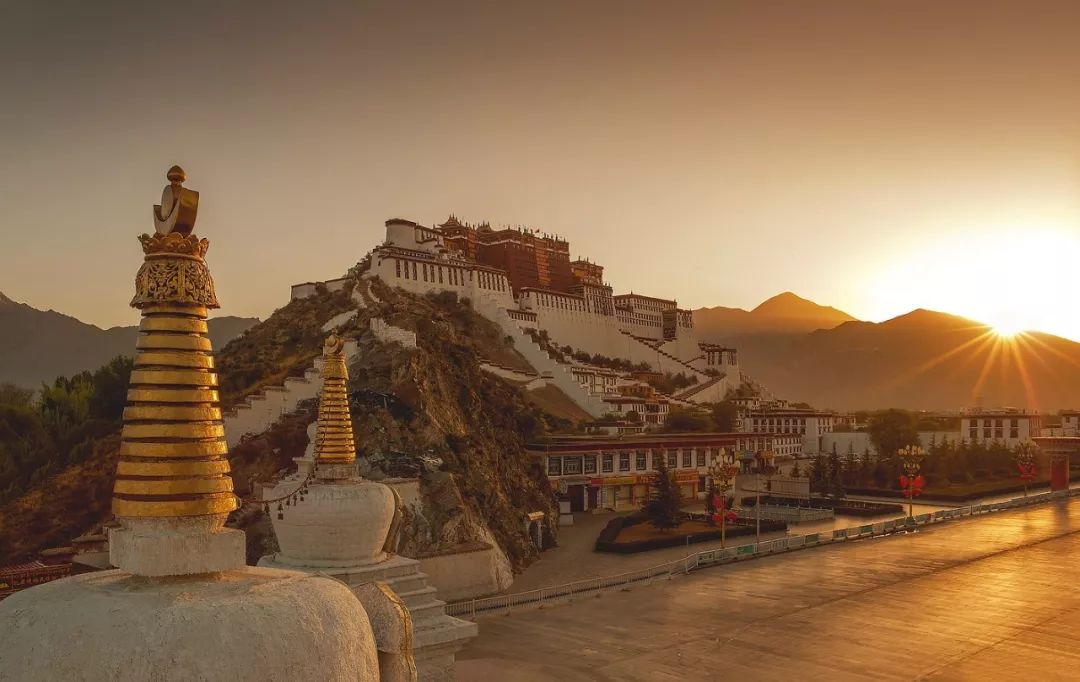 布達拉宮、巴松措、 羅布林卡…通通免費！冬遊西藏超划算！ 旅行 第5張