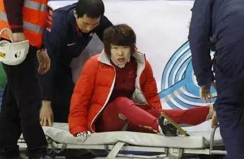 韩国短道速滑世界杯人员_韩国短道雷人一幕_韩国短道帕克