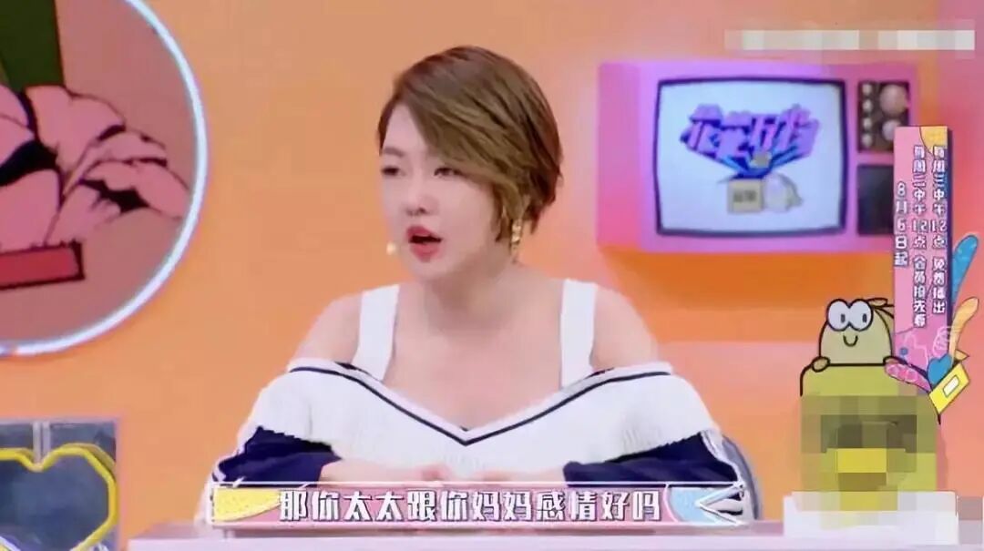 张嘉倪出门带俩保姆仨保镖疑怀三胎？豪门婆婆曾反对婚事，结婚7年产2娃仍未圆婚礼梦（组图） - 32