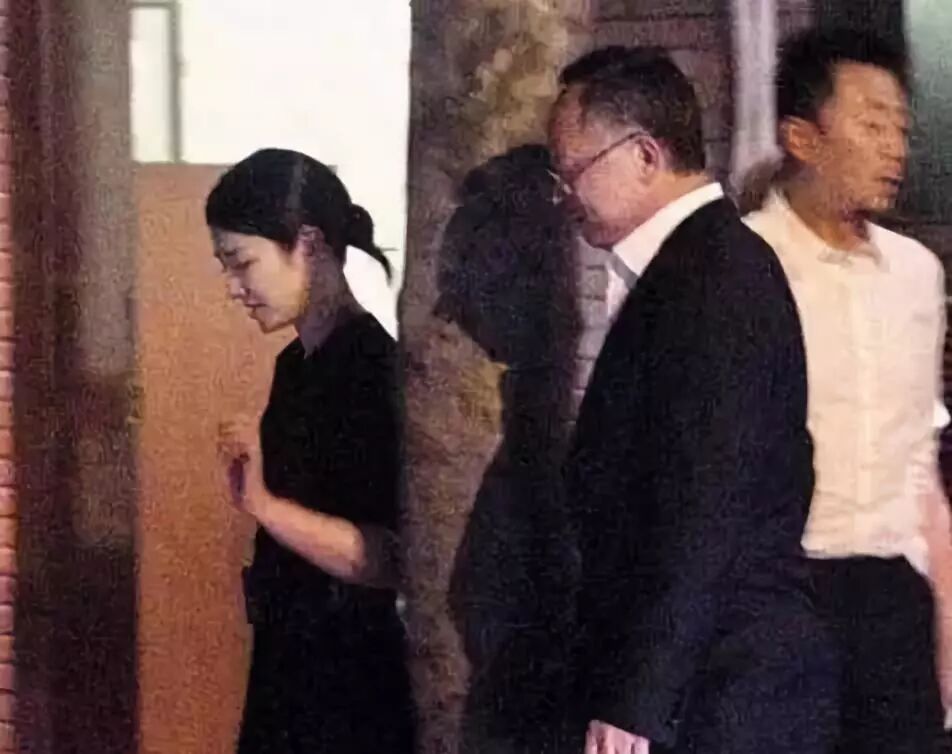 说黄奕是同性恋骗婚，还cue张国荣霍思燕！黄毅清作妖路上一去不复返了（组图） - 30