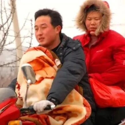 农村常说：“出门与妻不同房，出门不拜丈家坟”，啥道理？