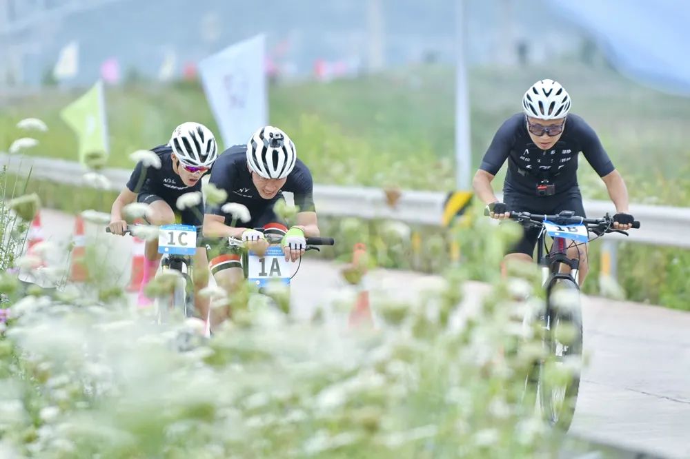 2023环宜宾(翠屏•思坡)团体计时自行车赛在翠屏区思坡镇举行(图17)