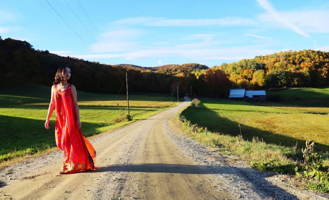 钢琴家英语_钢琴女孩视频_美女钢琴演奏家