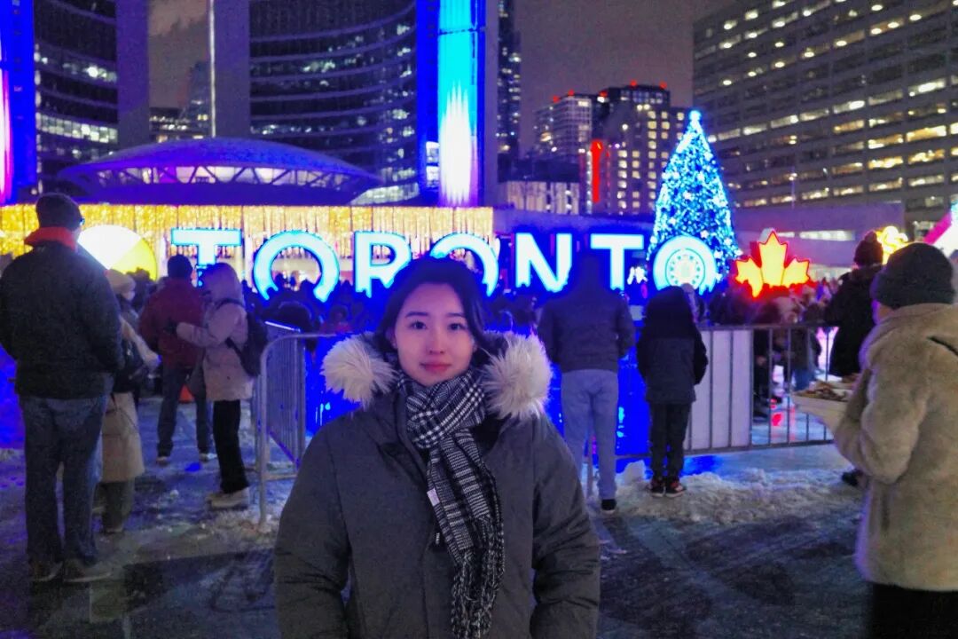 正在加拿大多伦多大学读研深造的朱雨萌同学也收到了学校发放的1万元考研奖励

