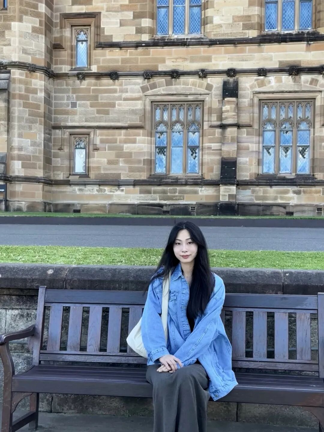 正在澳大利亚昆士兰大学读研深造的缪欣沂同学也收到了学校发放的1万元考研奖励