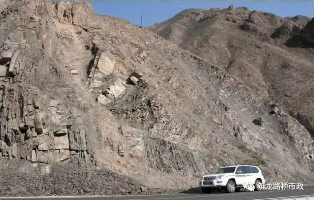 高速公路高边坡滑坡防治施工技术，真够详细的！的图99