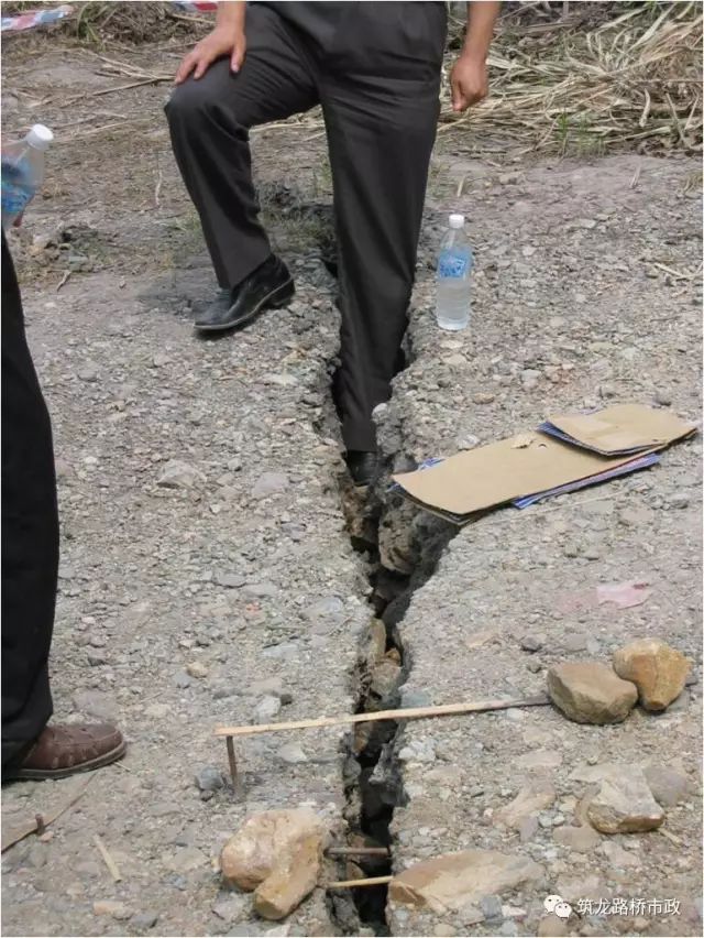 高速公路高边坡滑坡防治施工技术，真够详细的！的图31