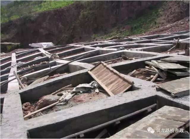 高速公路高边坡滑坡防治施工技术，真够详细的！的图57