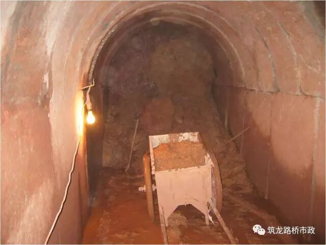 高速公路高边坡滑坡防治施工技术，真够详细的！的图87