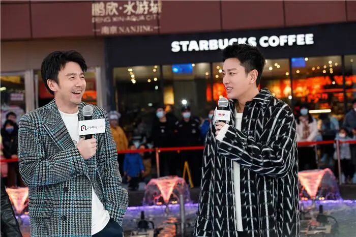贾乃亮雷佳音合开“天价”餐厅，邀请网红宣传翻车，网友：太贵了