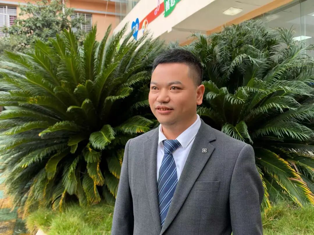 【代表委员风采】县人大代表杨凡：履职沉到一线 担当落在实处