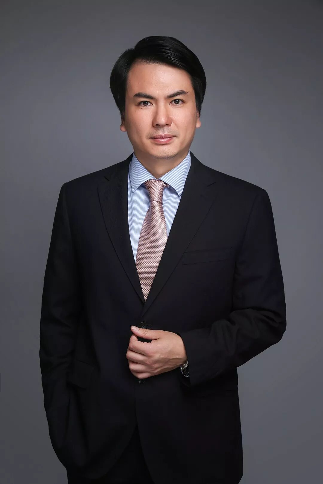 腾讯网专访林嵩院长培养具有创新精神与国际视野的人才