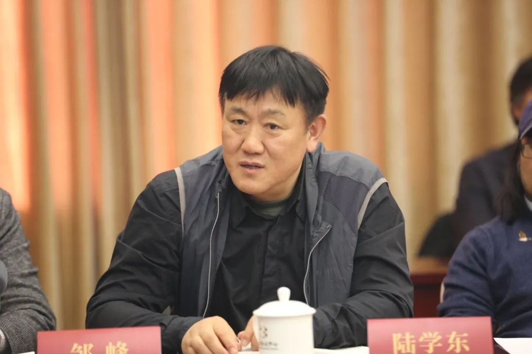 陆学东（国防大学军事文化学院军队文化工作系主任）：新时代画院创作与人才培养座谈会纪要