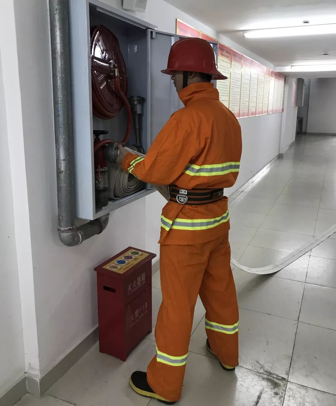 温情守护丨筑起天骄式“防火墙”