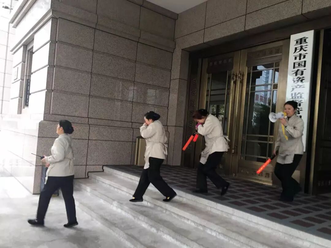 温情守护丨筑起天骄式“防火墙”