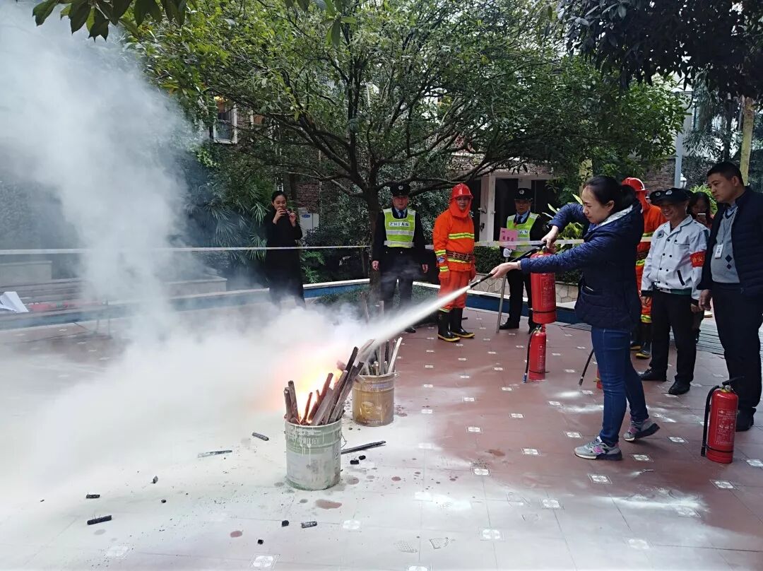 温情守护丨筑起天骄式“防火墙”