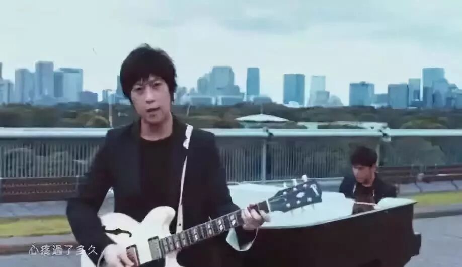 女生说好幸福_说好的幸福呢mv女主_《说好不哭》mv