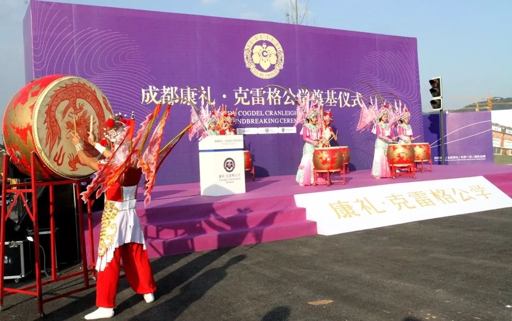 盘点成都十大贵族学校收费标准_成都贵族学校学费多少钱一年_成都十大贵族学校