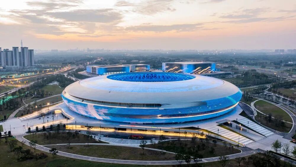 成都龙泉驿区首届市民运动会启幕