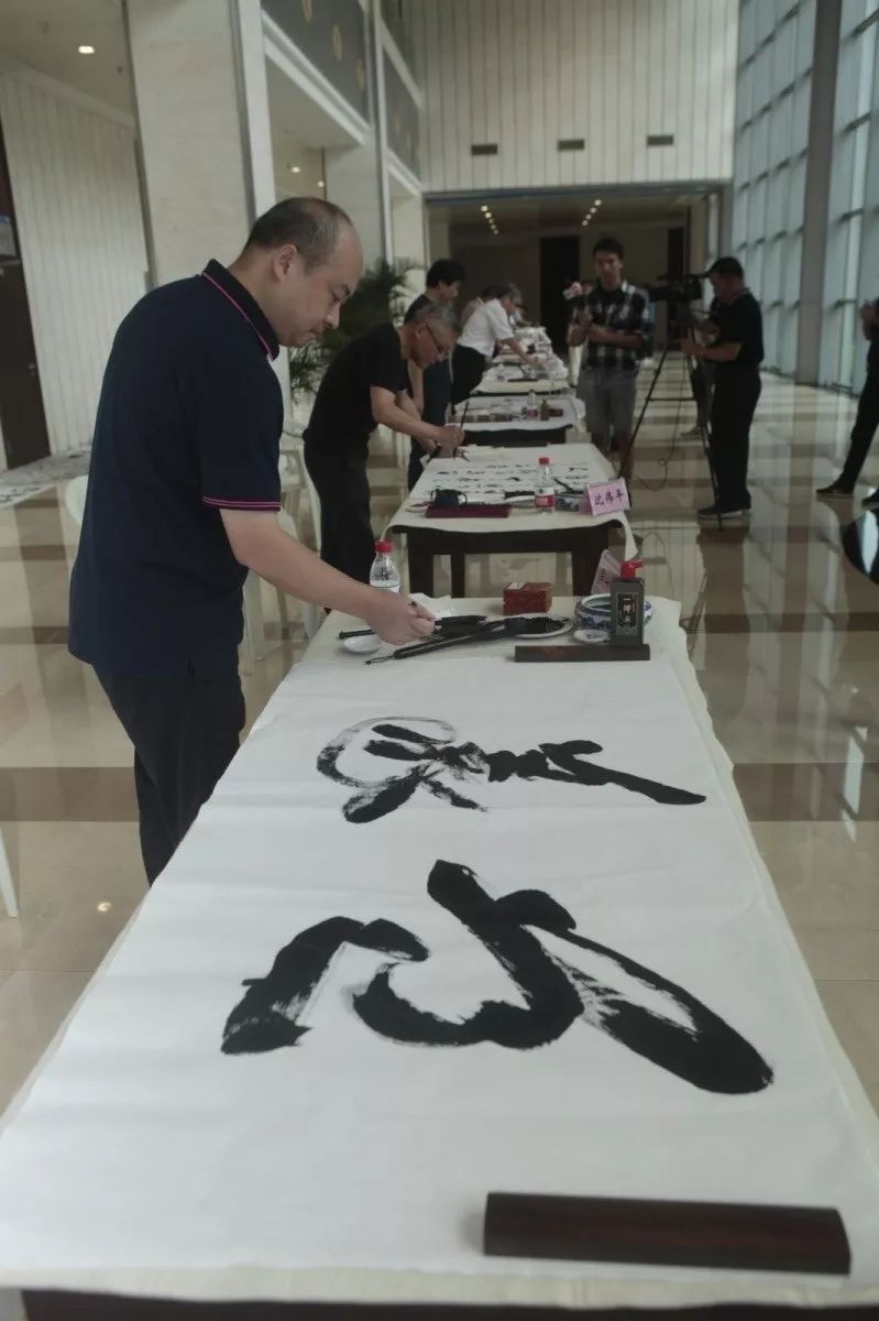 吴一桥.JPG
