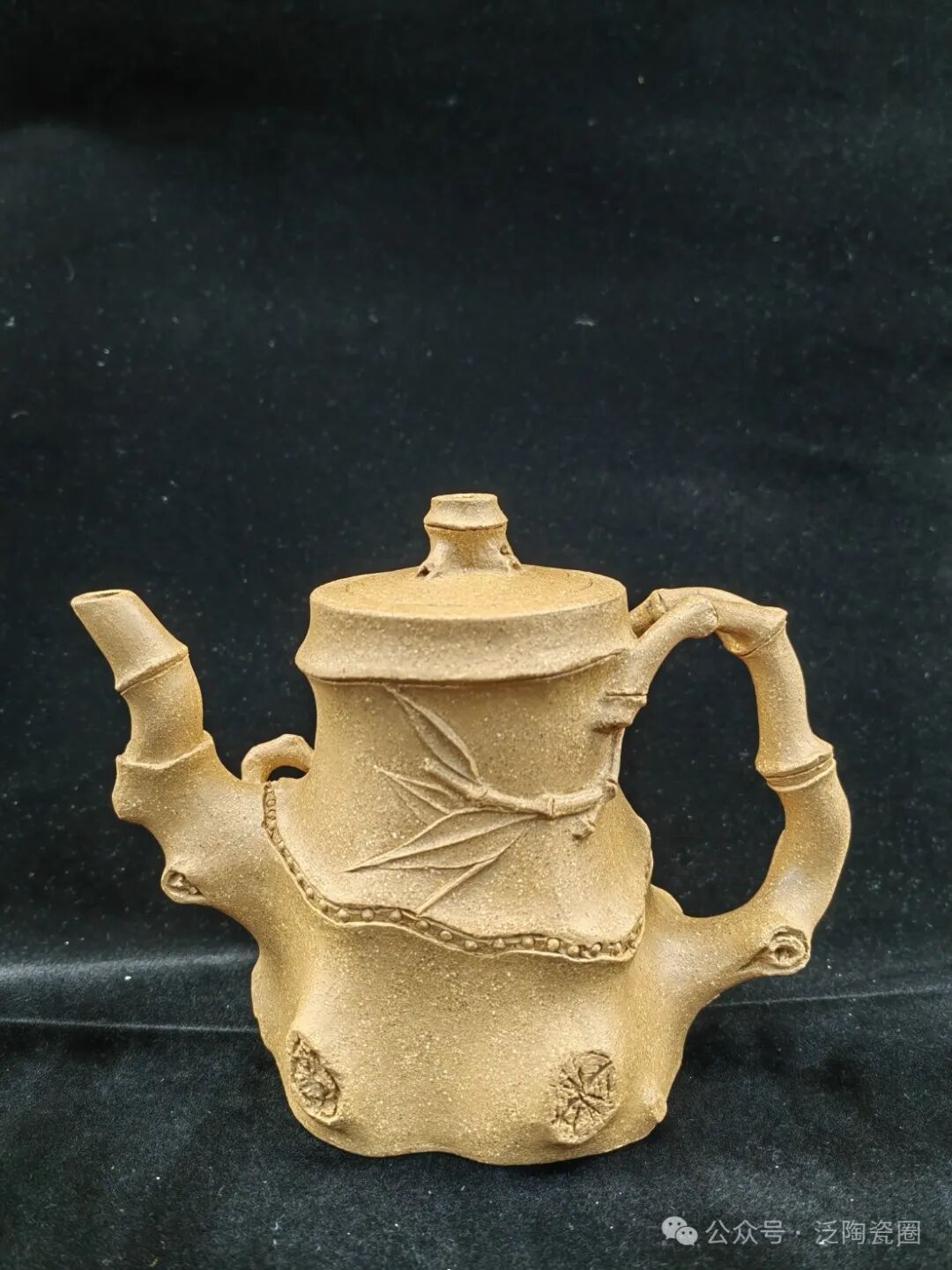 紫砂匠人陈忠庆丨真趣天成开妙境,雅怀自在聚禅心