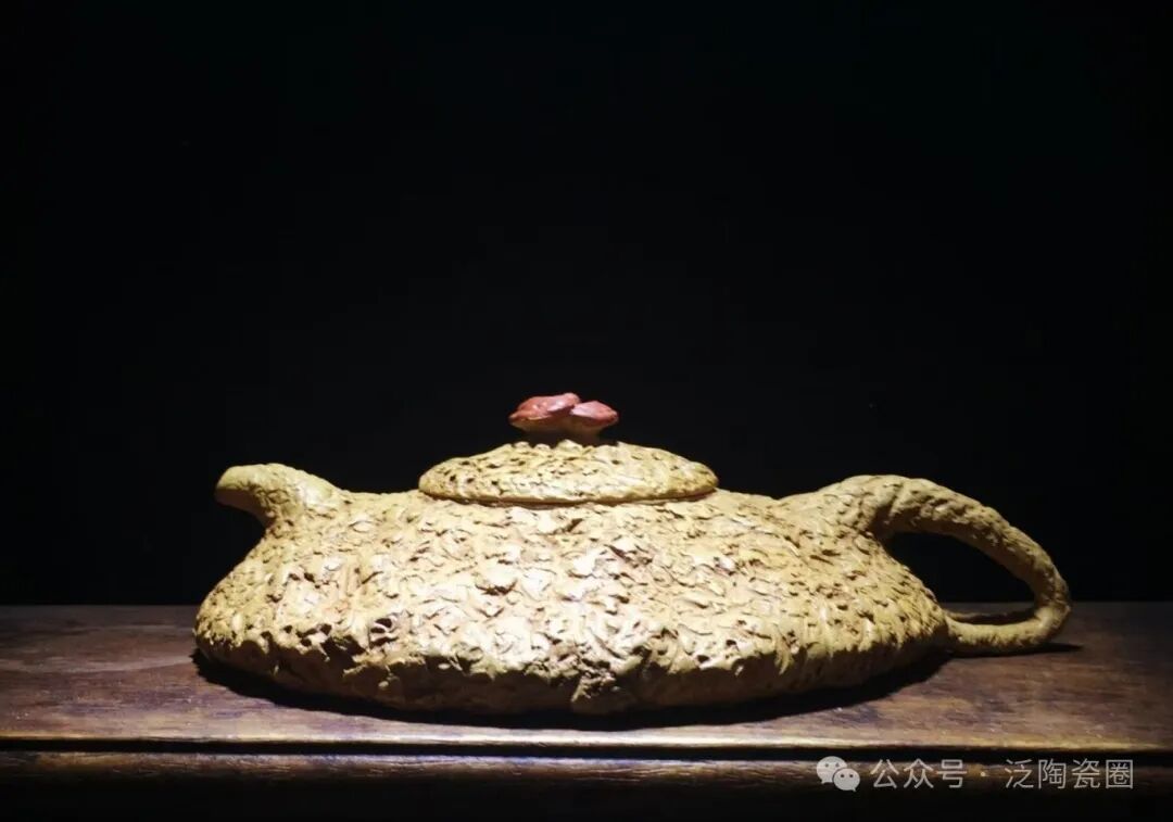 紫砂匠人陈忠庆丨真趣天成开妙境,雅怀自在聚禅心