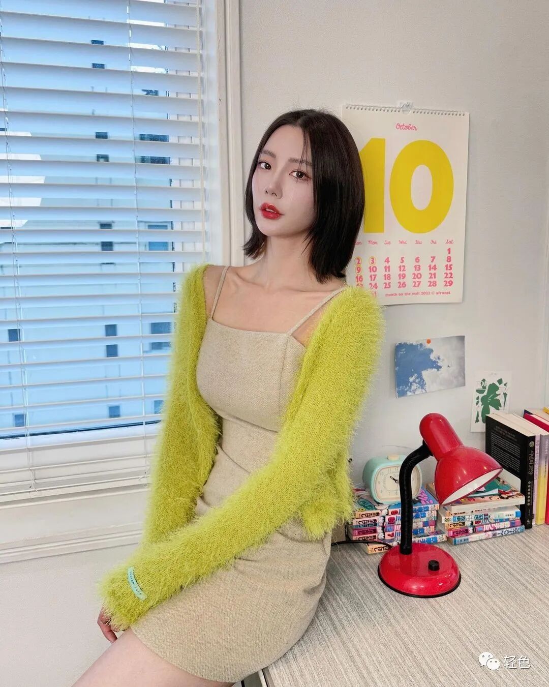 【美女】《流浪地球2》中的她，有着傲人的事业线，迷人的水蛇腰（组图） - 29