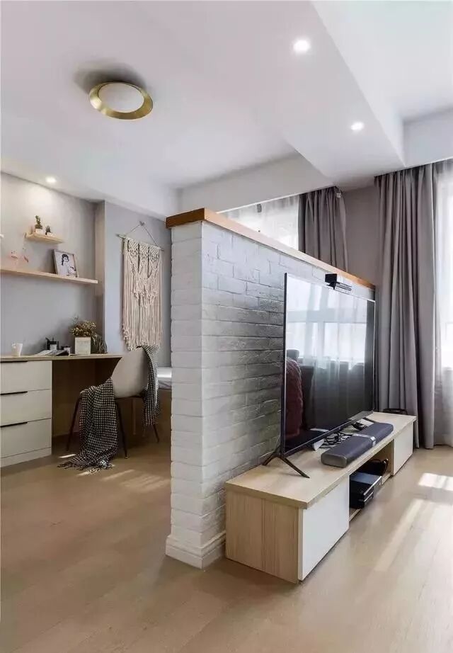 我見過最具實用的北歐風，108㎡客廳竟隔出10㎡的書房，太棒了！ 家居 第6張